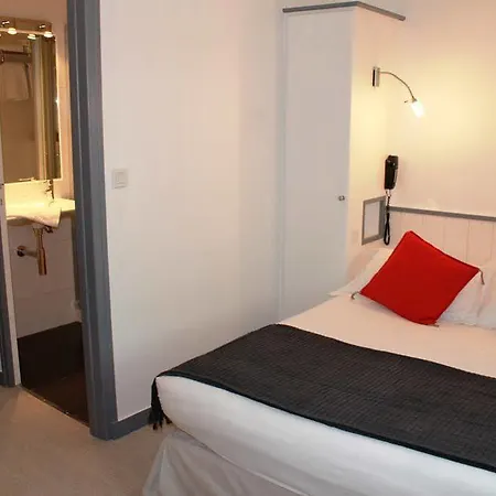 Hotel Quic En Groigne 3*